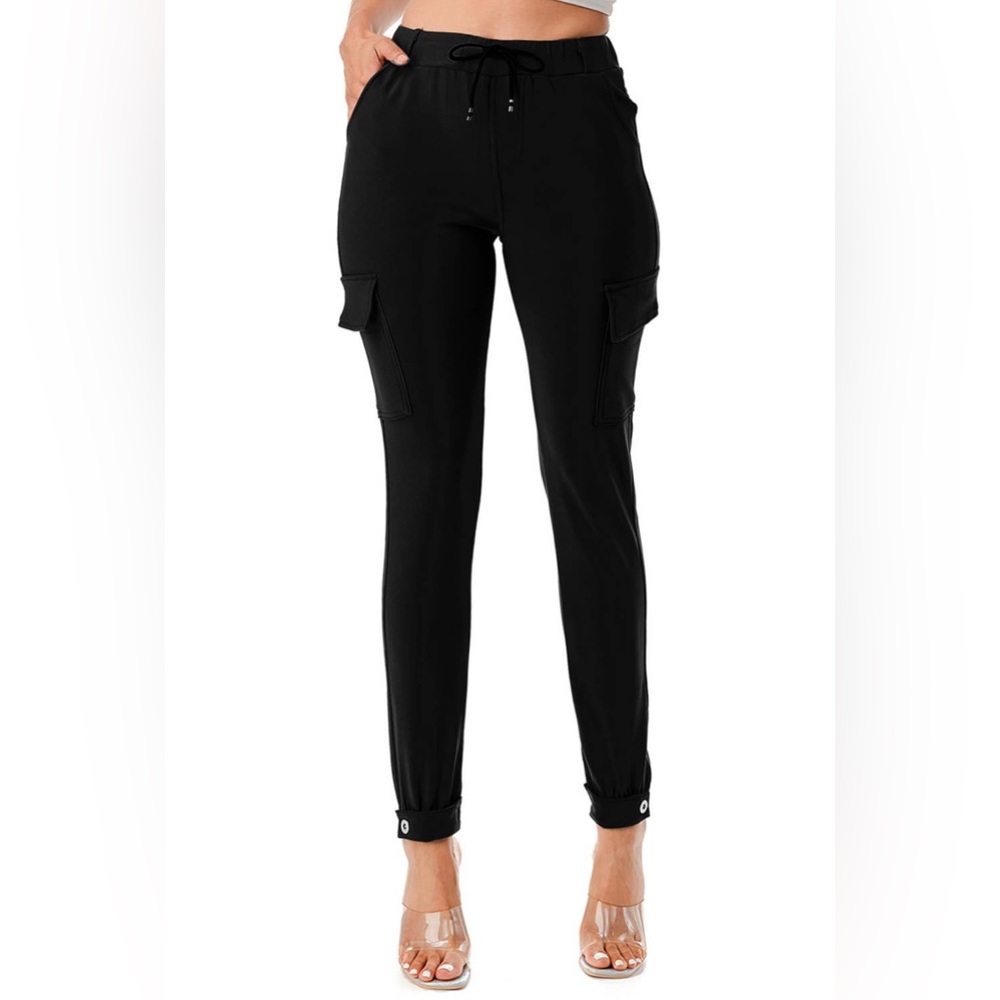 P31-Scuba Cargo Jogger Pants-Black